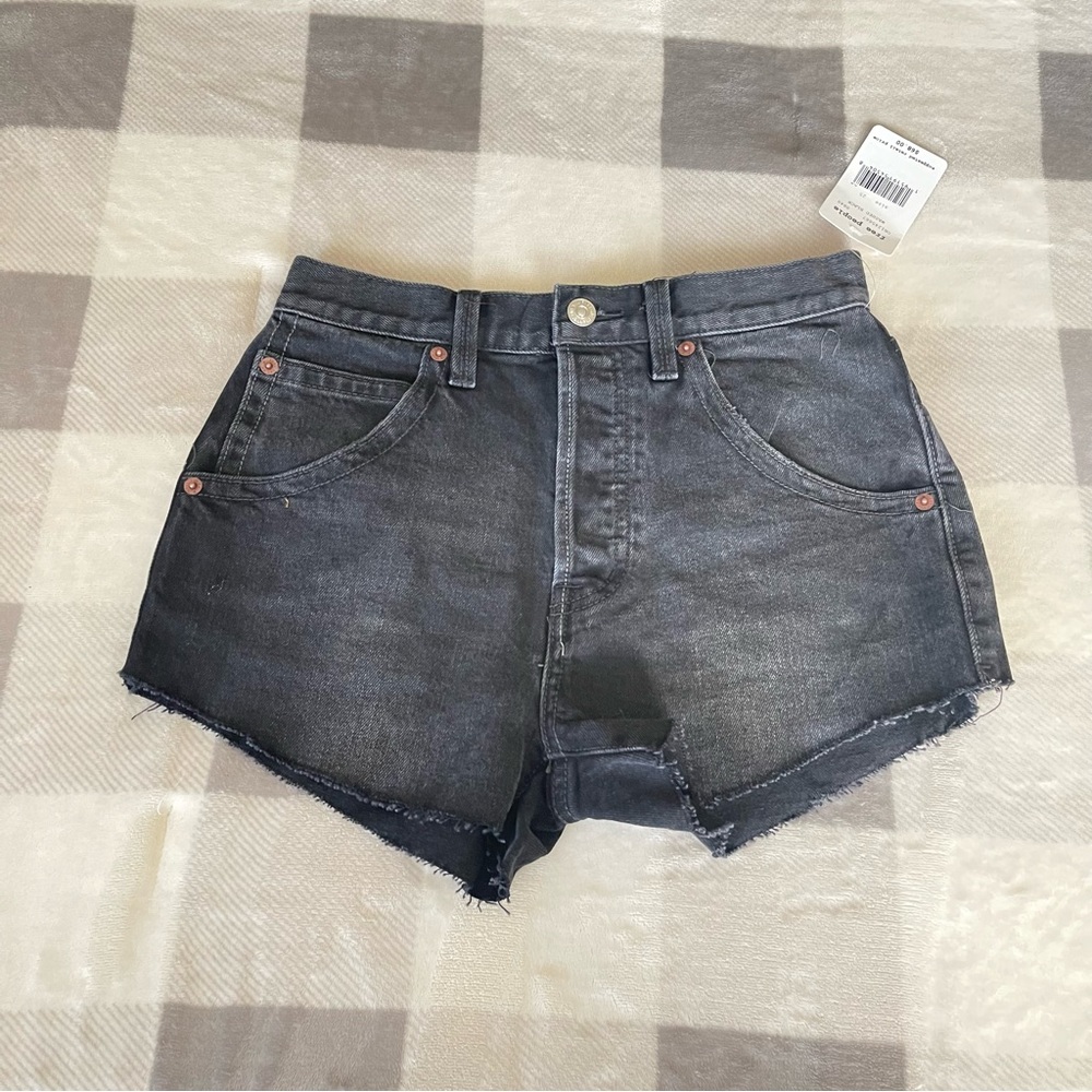 NWT Free People Taliesin High Rise Cut off shorts